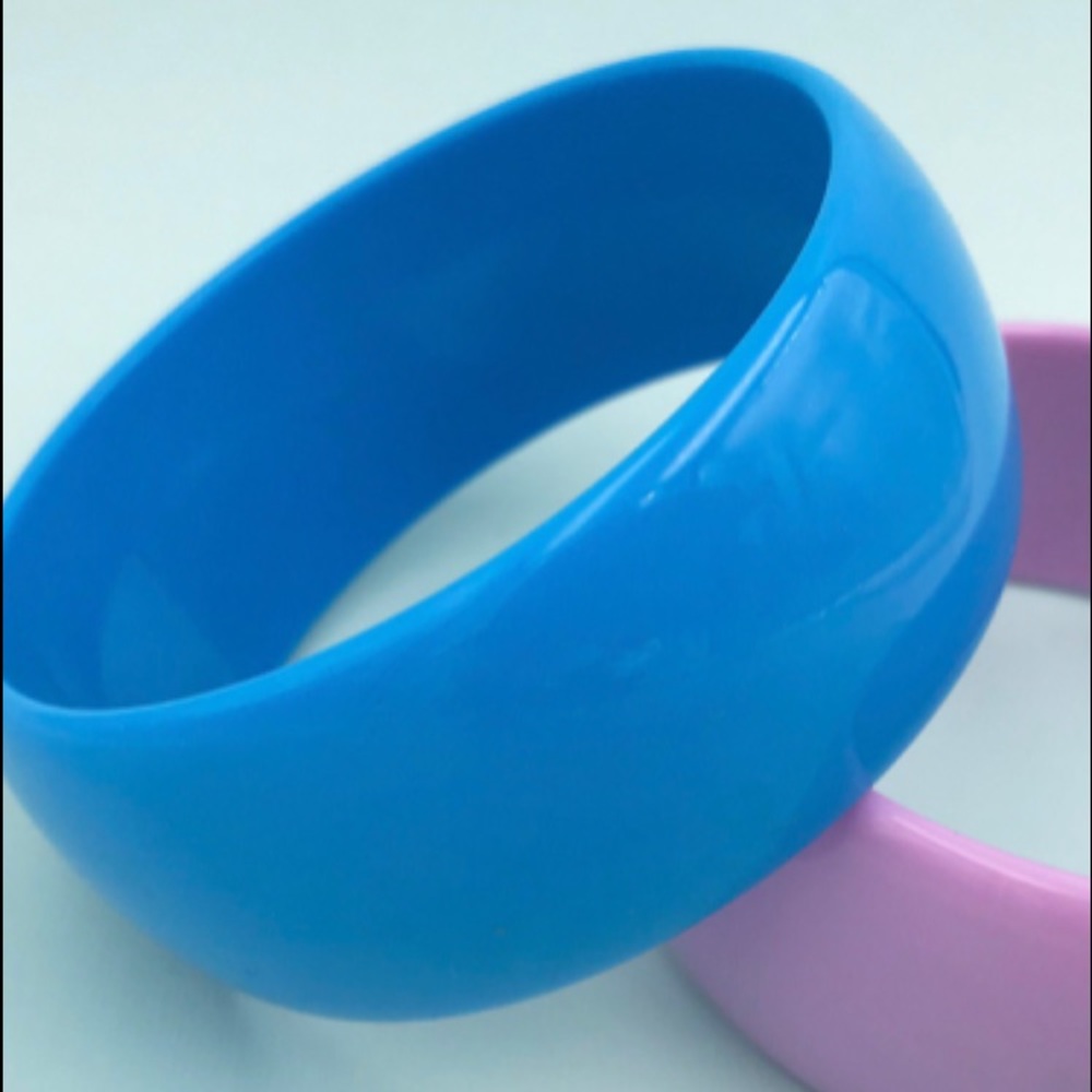 Vintage blue bangle bracelet
